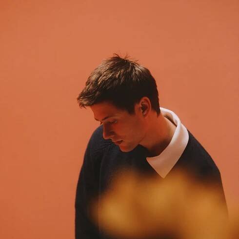 ALEC BENJAMIN