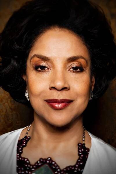  Phylicia Rashad 
