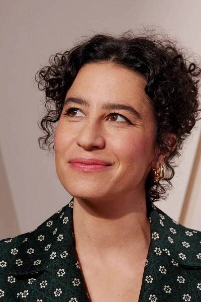 Ilana Glazer Says Pregnancy Helped Them Realize They Are Nonbinary