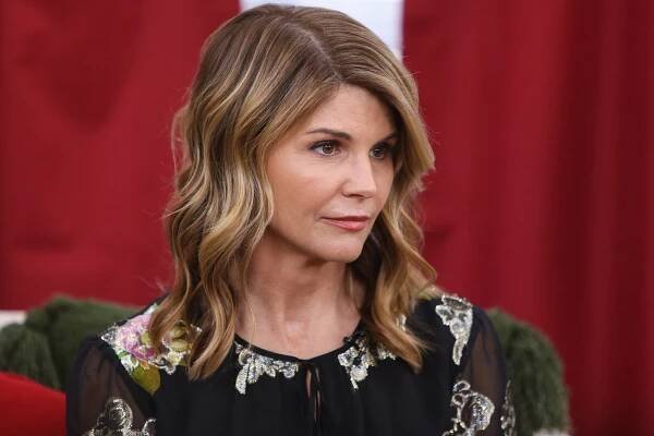 Lori Loughlin