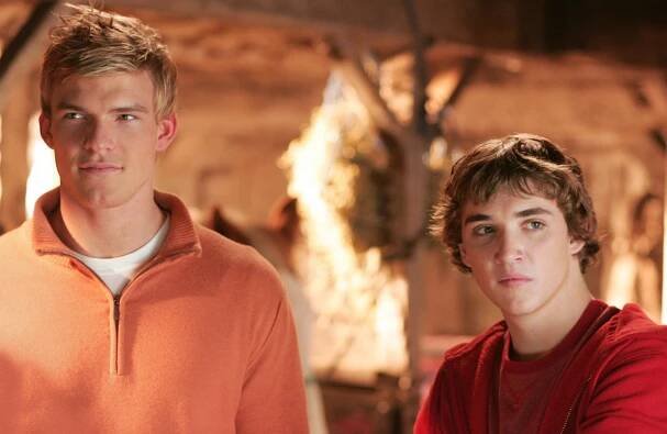 Smallville - Spolek spravedlivých - Z filmu - Alan Ritchson, Kyle Gallner