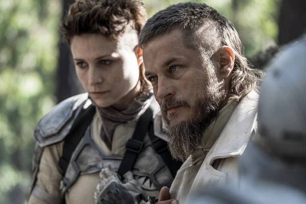 Vychováni vlky - Lost Paradise - Z filmu - Travis Fimmel
