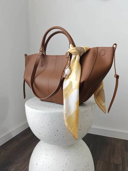 Shopper bag camel - GRAPES collection