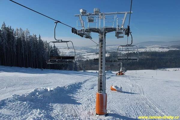 Sedačková lanovka Horní Václavov - Avalanche