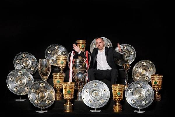 Bayern Munich great Franck Ribery officially retires from football