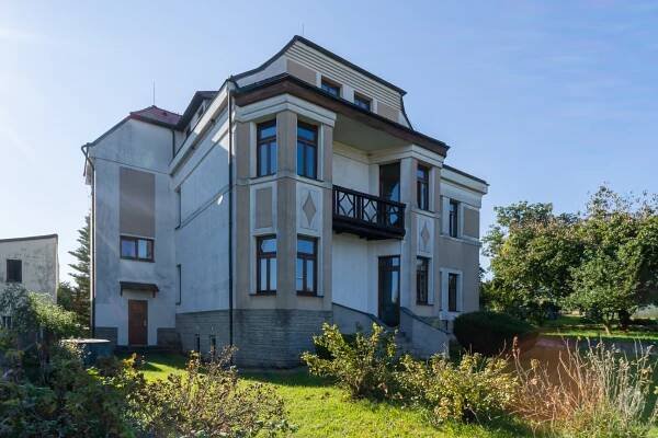 Prodej prvorepublikového domu, 500m2, Dubá | Vaňková Reality