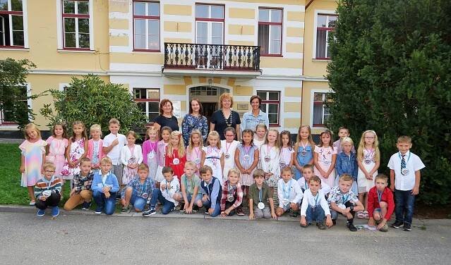 Uvítání prvňáčků | Základní škola a mateřská škola Čkyně