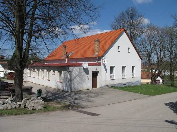 Soubor:Hartmanice (okres České Budějovice), hospoda.jpg
