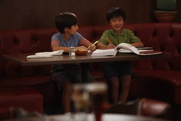 Huangovi v Americe - Home Sweet Home-School - Z filmu - Forrest Wheeler, Ian Chen