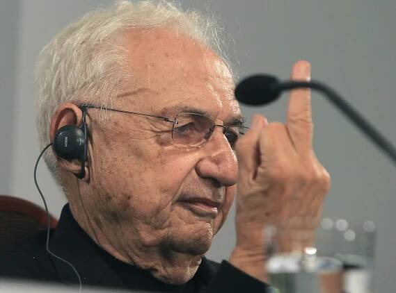 Frank Gehry’s Digital Defiance