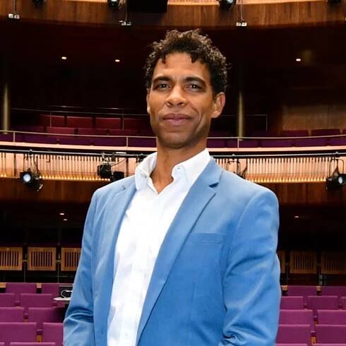 Carlos Acosta: ‘It’s hard to talk about weight in ballet. But it’s a fact that ballerinas need to keep within a certain range’