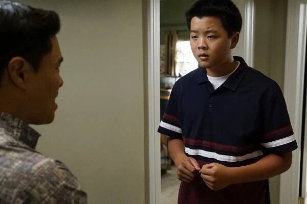 Huangovi v Americe - Help Unwanted? - Z filmu - Hudson Yang