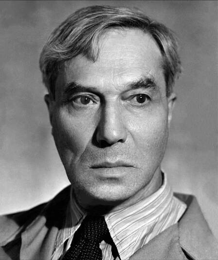 Boris Pasternak: *10.2.1890 – †30.5.1960, ruský spisovatel a překladatel.