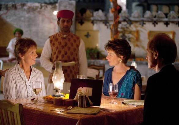 THE BEST EXOTIC MARIGOLD HOTEL, from left: Penelope Wilton, Celia Imrie, Bill Nighy, 2012. ph: Ishika Mohan/TM and ©Copyright Fox Searchlight Pictures.