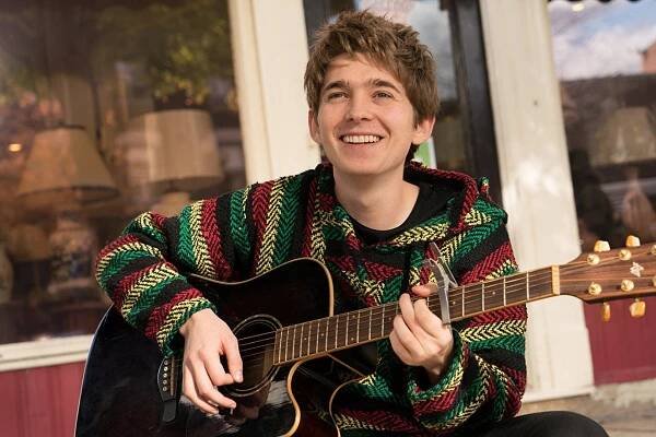 Austin Abrams