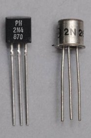 What are the Types Of 2 Thyristor Triggering Devices and Explain?