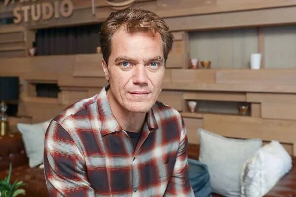 Michael Shannon Watched His Movie at Oscars fr a Dive Bar