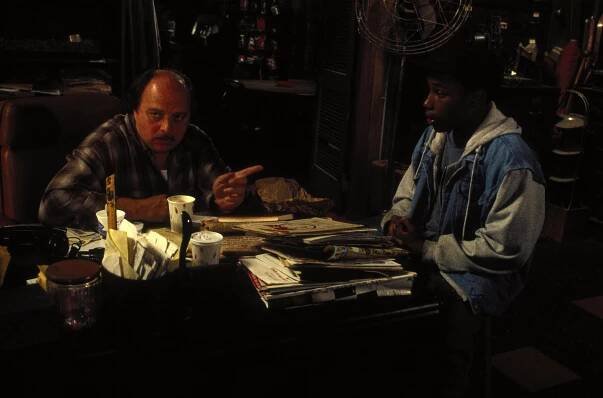 Jak ukrást bizona - Z filmu - Dennis Franz, Sean Nelson