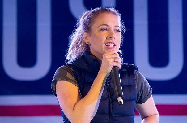 Iliza Shlesinger at Chevalier Theatre