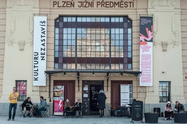 Festival Nastevřeno přinese v Plzni divadlo, tanec, performance i výtvarné umění