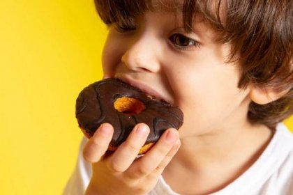 V boji proti nadváze u dětí hraje zásadní roli změna návyků a jídelníčku