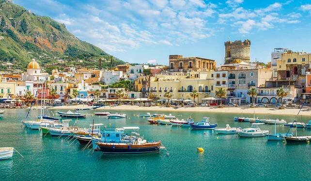 Městečko Forio, Ischia