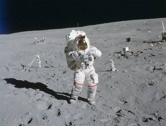6 Apollo Moonlanding conspiracy theories and how to defeat them
