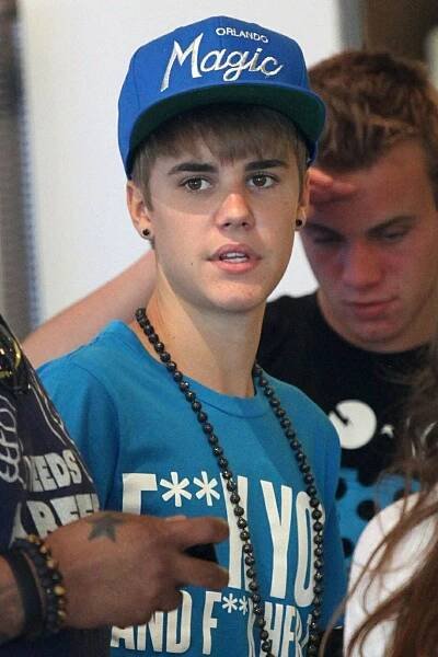 To je šok: Sedmnáctiletý Justin Bieber má prý tříměsíční dítě s fanynkou