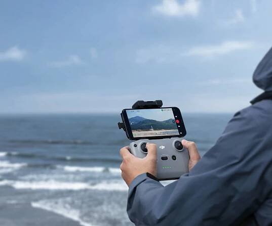 DJI RC N1 with phone attached
