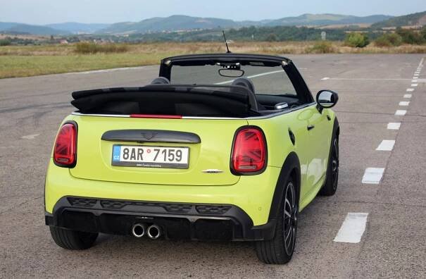 mini-jcw-2021-26
