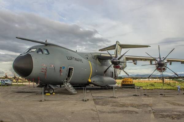 INT - Airbus A400M Atlas : Ostatní - zatím nezařazeno