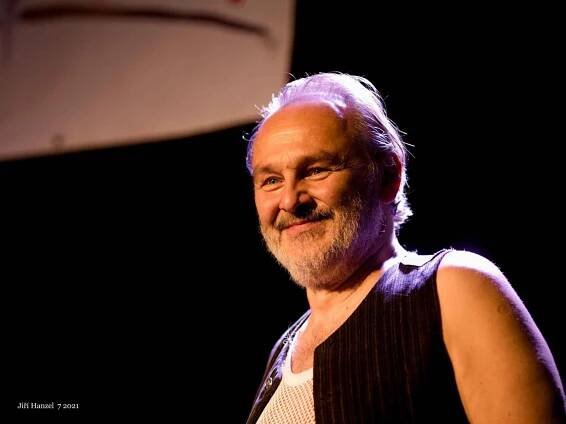 OBRAZEM: Jaroslav Dušek opět exceloval na karvinských lodičkách