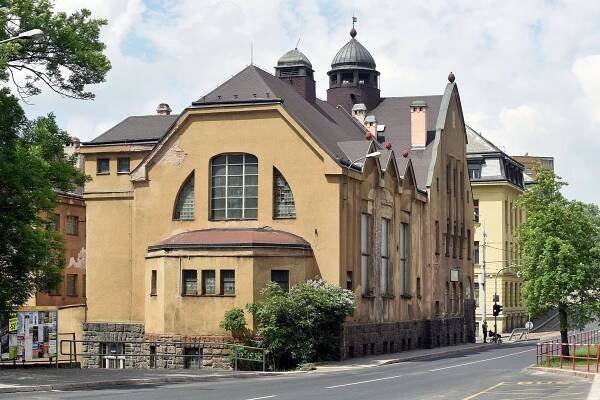 Bývalé městské lázně v Jablonci nad Nisou - 11 - GALERIE: Bývalé městské lázně v Jablonci nad Nisou (32/32)