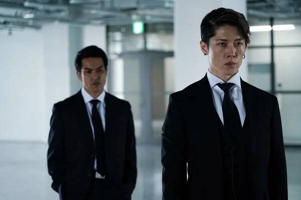 Kazuki Kitamura, Miyavi - Hell Dogs - Z filmu