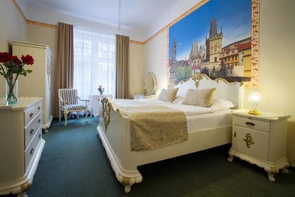 Hotel Taurus v Praze | Praha Vinohrady Hotel Taurus