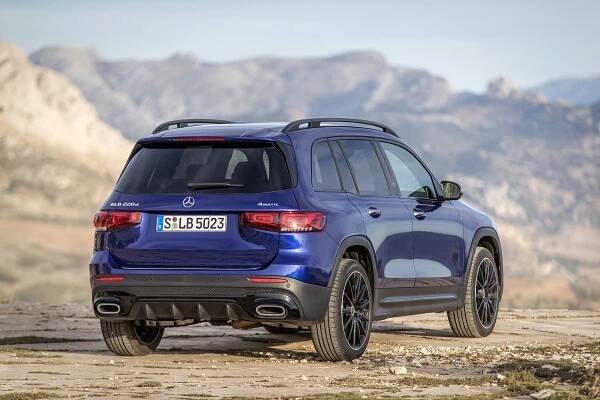 Nové SUV od Mercedesu je pozoruhodně praktické! Vyzkoušeli jsme sedmimístnou novinku GLB