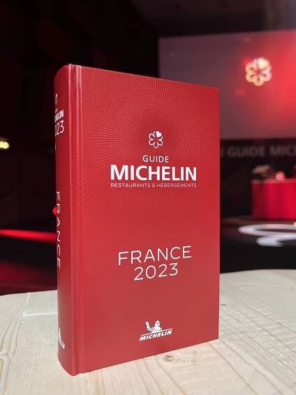 Zoom on the cover of the Michelin Guide France 2023