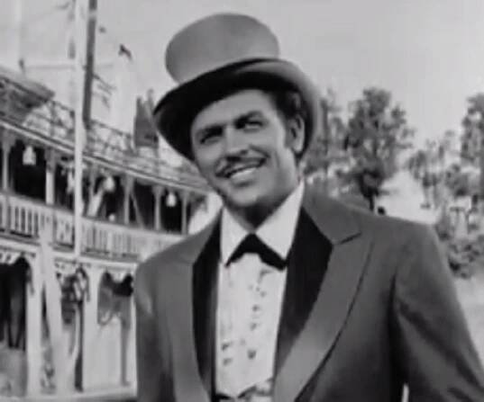 Howard Keel Biography - Facts, Childhood, Family Life & Achievements