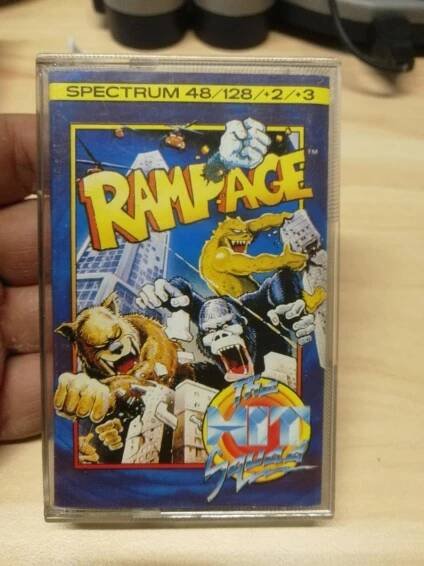 HRA NA ZX SPECTRUM - RAMPAGE