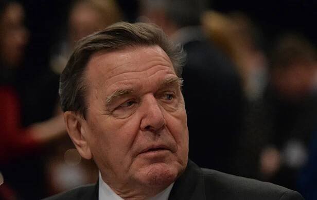 Bývalý německý kancléř Gerhard Schröder