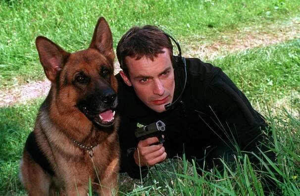 Komisař Rex - Nováček (S04E05) (1998)