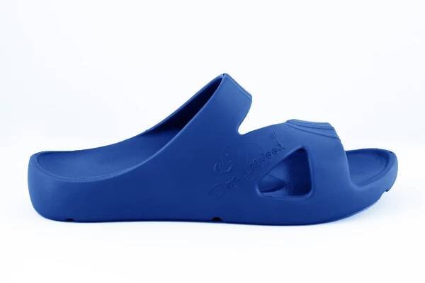 Peter Legwood Bull Azzurro