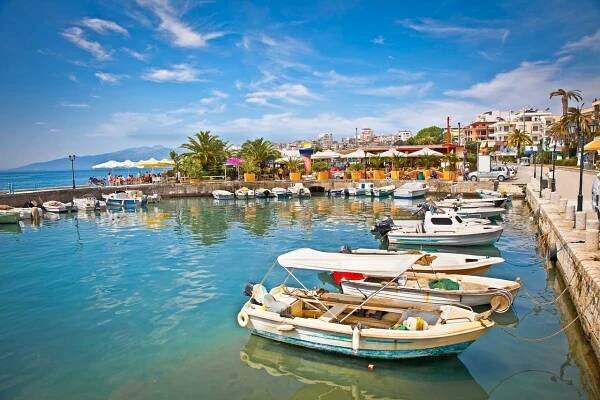 Saranda, Albánie, Středozemní moře, Nejlepší destinace pro plavbu lodí, Plavby lodí po celém světě | PT Tours