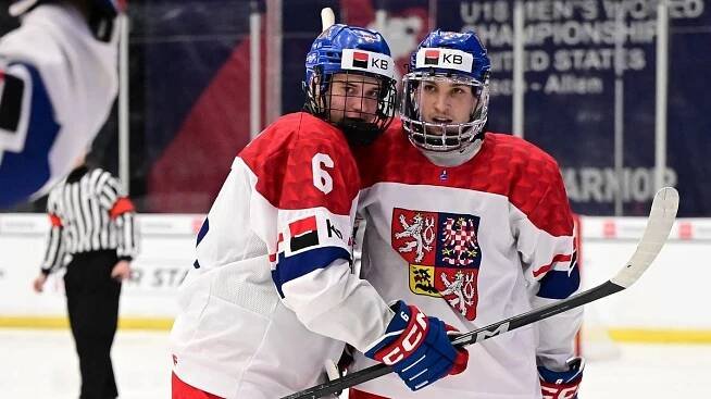 Nalomil Američany, pak litoval: Beru to na sebe, hlásí Záhejský. Oršulák vyhlíží Němce