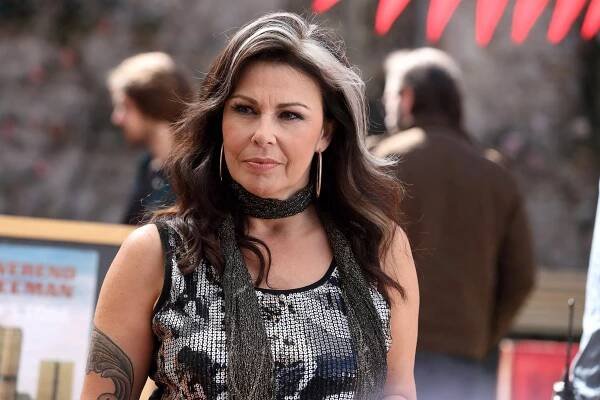 Queens of Mystery - Murder in the Dark: First Chapter - Z filmu - Julie Graham
