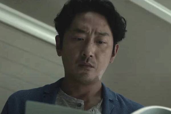 Ha Jung-woo in 'The Closet'