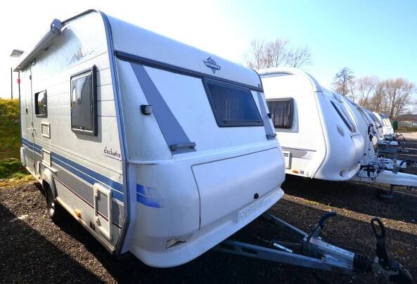 Karavan Hobby Exclusive 440 SFe - Beroun