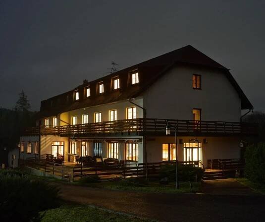 SPORTHOTEL KÁCOV, Kácov | Hotel.cz