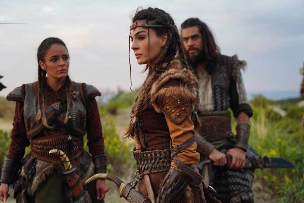 Destan - Episode 1 - Z filmu - Ebru Şahin