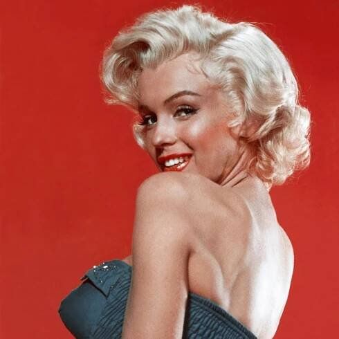 These 13 Vintage Photos Of Marilyn Monroe Are Party Season Gold